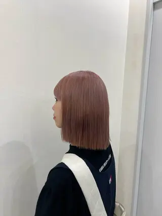 カラー はなえ/ブリーチ/複 雑履歴修正のヘアスタイル
