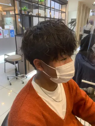 メンズ 透明感カラー/ くびれヘア/館岡俊平のヘアスタイル