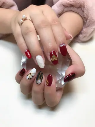 ネイル 'mm所属・'mm  (ミリ) ＭＡＮＡＭＩのネイルデザイン