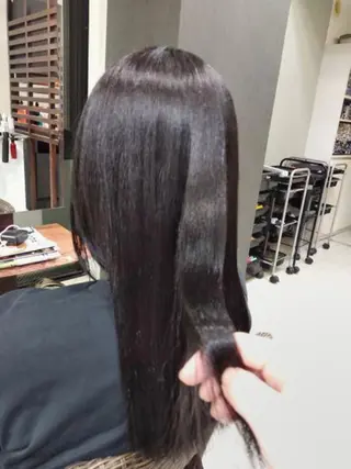 ロング マルナ本店 ペコのヘアスタイル