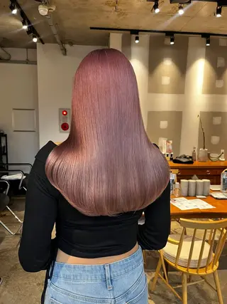 カラー ウルフとデザイン カラーの神のヘアスタイル