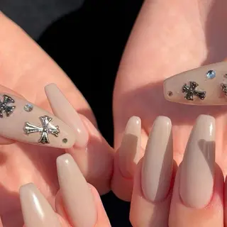 ネイル 黒政 茜のネイルデザイン