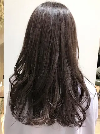 ロング 艶質改善/縮毛矯正 ササキナツミのヘアスタイル