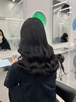 セミロング カラー ヘアアレンジ 透明感ラベンダー💗 SHOのヘアスタイル