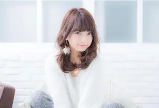 ミディアム カラー マツエク・マツパ ｓａｋｕｒａ .のマツエク・マツパデザイン