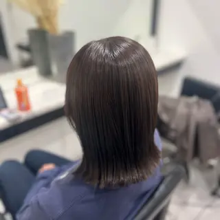 ミディアム カラー Dia ‎ アキヨシ ミユのヘアスタイル