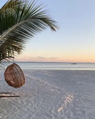 𝐘𝐎𝐒𝐇𝐈 𝐌𝐈🌞🏝のマツエク・マツパデザイン