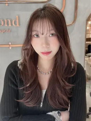 ロング カラー Londespoir所属・川畑 あやかのヘアスタイル