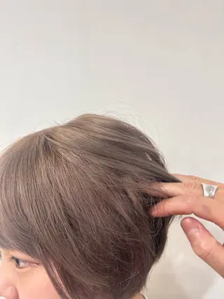 カラー VISION   aoyama所属・かがやしづ ⭐️ハイトーンのヘアスタイル