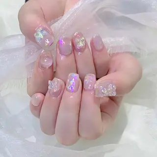 ネイル Kanon 🤍のネイルデザイン