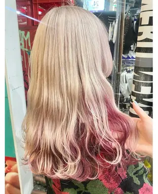 ミディアム カラー GARU-ガル-所属・TSUNO🦖 派手髪/オタク美容師のヘアスタイル