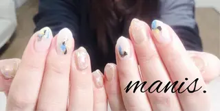 ネイル manis .のネイルデザイン