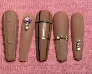 ネイル M.nailsalon所属・M. nail【銀座店】のネイルデザイン