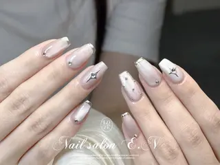 ネイル E.N🦋 長さ出し/持ち込みのネイルデザイン
