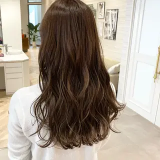 ロング FURUSHO所属・山根 賢樹のヘアスタイル