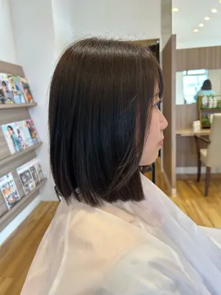 ミディアム 志乃屋所属・中川 美里のヘアスタイル