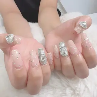 ネイル FILLnail古河店所属・FIILnail MEIのネイルデザイン