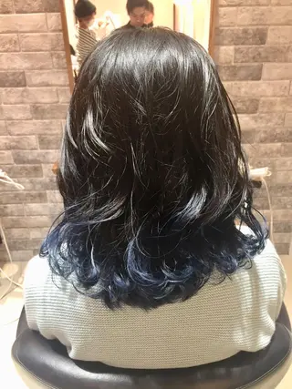 ミディアム 所渉/韓国レイヤー /ウルフカットのヘアスタイル