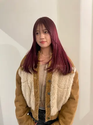 ロング カラー 渋谷 留菜のヘアスタイル