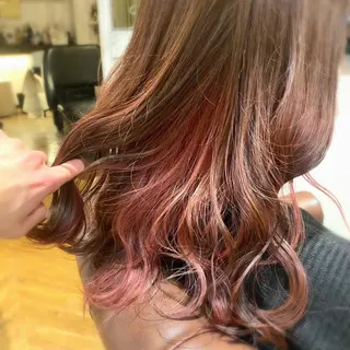 セミロング カラー メンズパーマ 西條真治のヘアスタイル