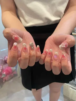 ネイル 束感まつ毛/ネイル/ LED♥KIRARAのマツエク・マツパデザイン