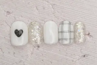 ネイル 長谷川 美穂のネイルデザイン