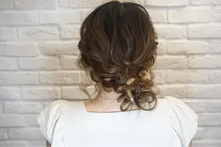 ロング ヘアアレンジ SHANTi 飯塚 ヘアセット/髪質改善のヘアスタイル