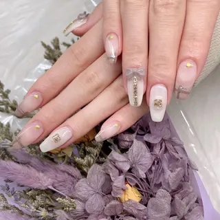 ネイル 🦋ネイルサロン ブラン🌈ゆりのネイルデザイン