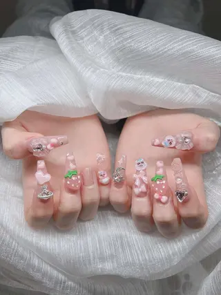 ネイル Lee Nailsのネイルデザイン