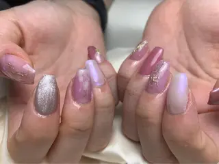 ネイル マルサンカクシカク所属・○△□ 守口市のネイルデザイン