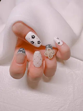 ネイル plume 🌼SERINA🌼のネイルデザイン