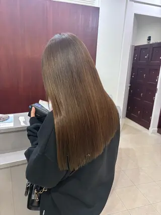 ロング alu所属・alu yuinaのヘアスタイル