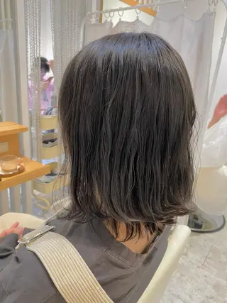 セミロング カラー ヘアアレンジ Design Color🐰アユミのヘアスタイル