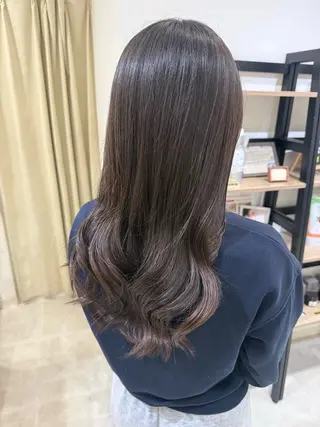 ロング 島 歩那のヘアスタイル