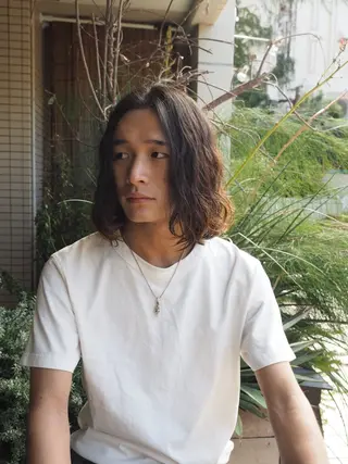 ミディアム パーマ メンズ 相澤 拳のヘアスタイル