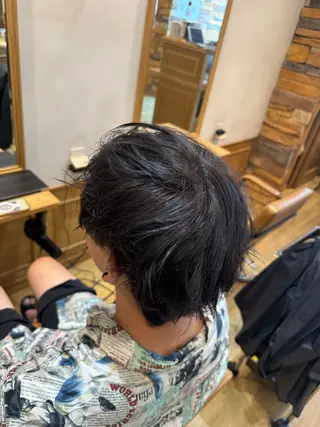 ショート カラー メンズ 新宿三丁目💜 空陽💙のヘアスタイル