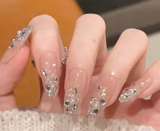 ネイル MoonNail ユリ🌸のネイルデザイン
