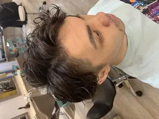 パーマ カラー メンズ セミロング 嶋村夏実🌼レイヤー 🌸白髪ぼかしのヘアスタイル