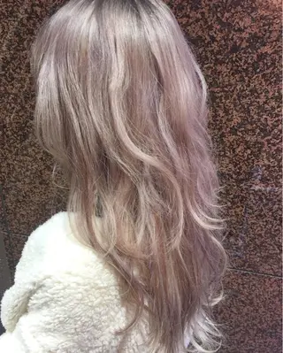 ロング カラー ヘアアレンジ エクステの神様 ▫️原島ユウヤ▫️のヘアスタイル