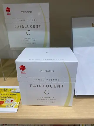 ショート カラー パーマ メンズ ネイル マツエク・マツパ アイブロウ 小倉 麻由のエステ・リラクイメージ