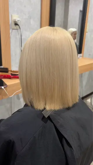 ショート カラー 🌐NATSUMI 🌐【寒色カラー】のヘアスタイル