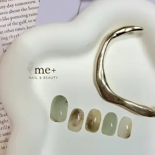 ネイル 【豊中駅徒歩2分】 me+のネイルデザイン