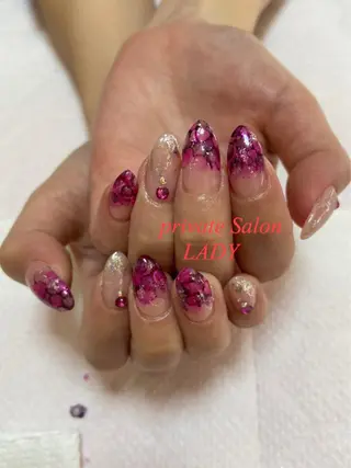 ネイル 桜田 麻菜のネイルデザイン