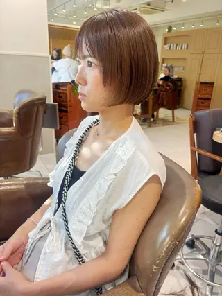 ショート カラー 齋藤 咲のヘアスタイル