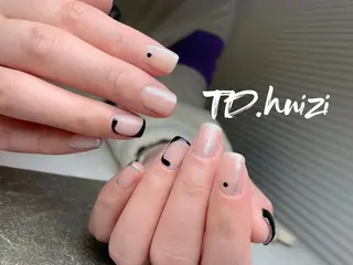 ミディアム めぐみのネイルサロン 惠のネイルデザイン