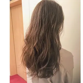 ミディアム カラー ✨艶ブリーチカラー ✨四ノ宮裕己のヘアスタイル