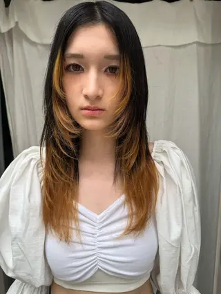 カラー ブリーチカラー🎀 韓国風/寺門美優のヘアスタイル