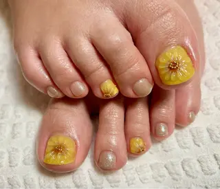 ネイル 深爪・自爪育成専門 MAHALOHIのネイルデザイン