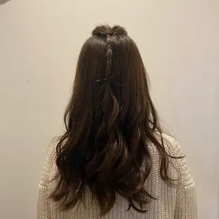 ヘアアレンジ loty hair design所属・SEIRA🤍 レイヤーカットのヘアスタイル