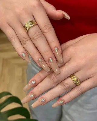 ネイル Nes.Nail所属・Miyagi Asamiのネイルデザイン